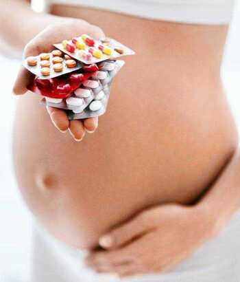 Medikamentet opioide të përshkruara gjatë shtatzënisë shtojnë rrezikun për lindje të parakohshme